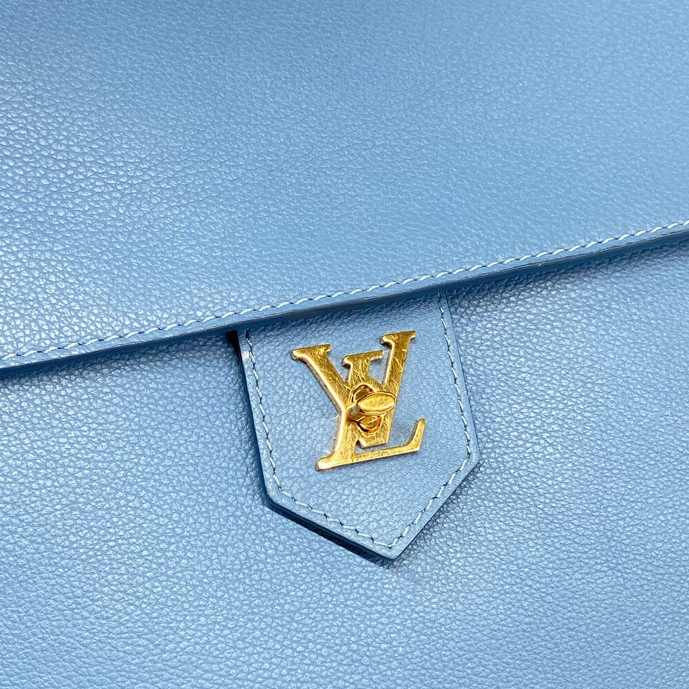 Louis Vuitton Lockme MM Lockme Handbag Light Blue Black - Picture 13 of 16